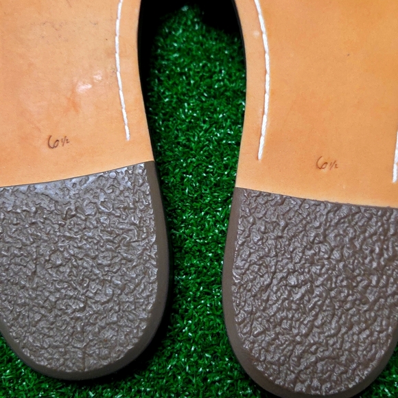 Brown Sandals with Buckle Detail - Picture 5 of 5